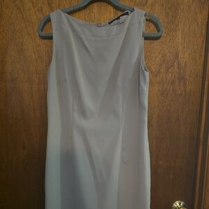 Elegant Beige Sleeveless Dress